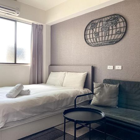 Fengjia Sleep Hotell Taichung Eksteriør bilde