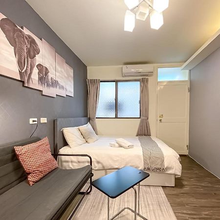 Fengjia Sleep Hotell Taichung Eksteriør bilde