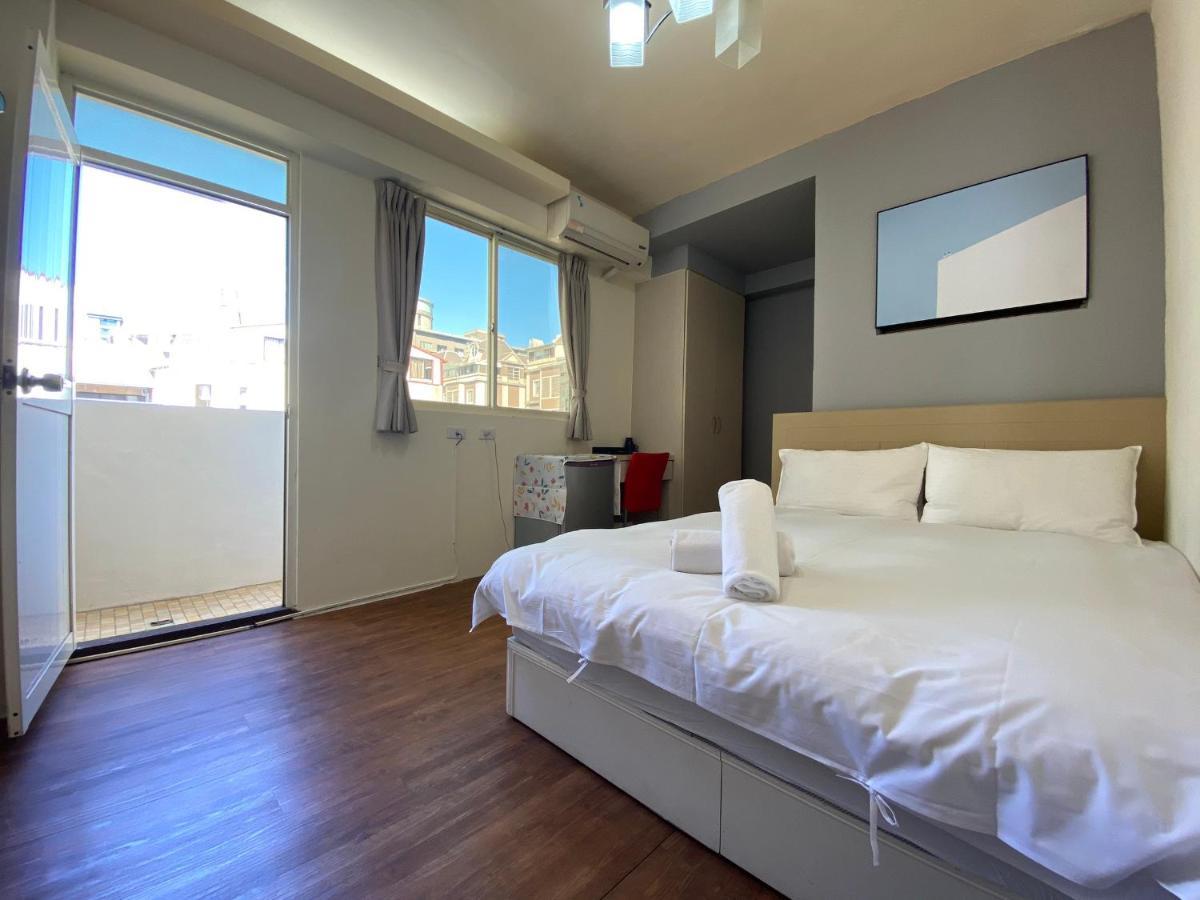Fengjia Sleep Hotell Taichung Eksteriør bilde