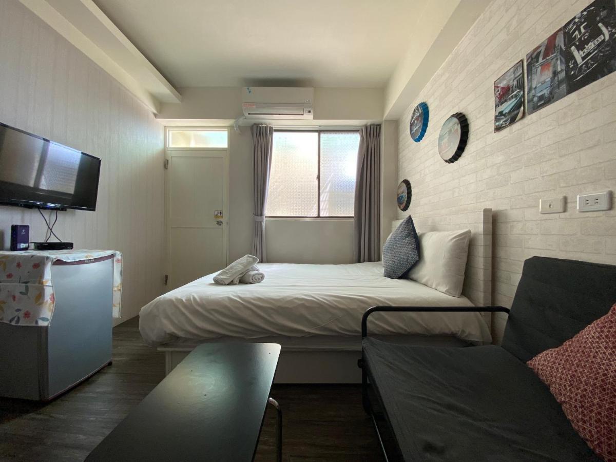 Fengjia Sleep Hotell Taichung Eksteriør bilde