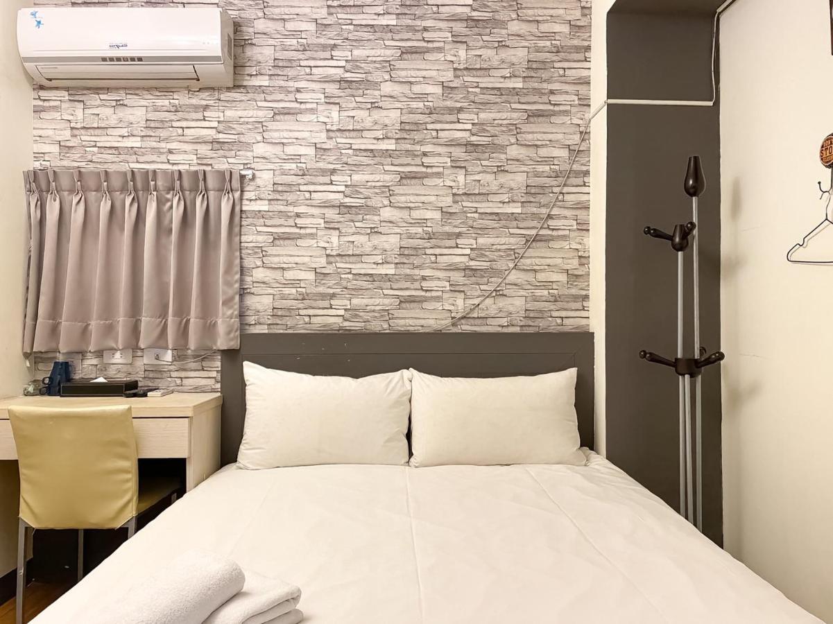 Fengjia Sleep Hotell Taichung Eksteriør bilde