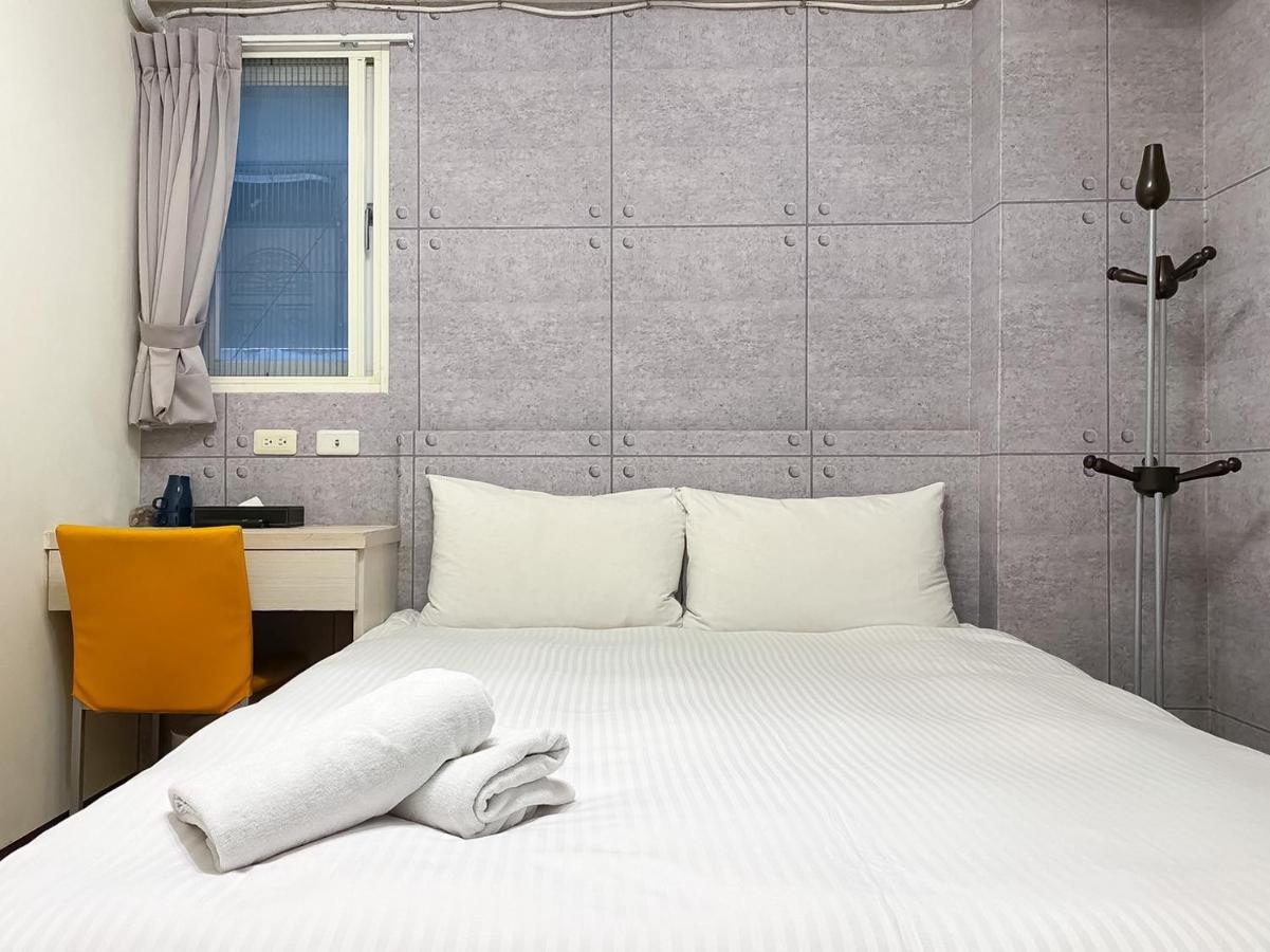 Fengjia Sleep Hotell Taichung Eksteriør bilde