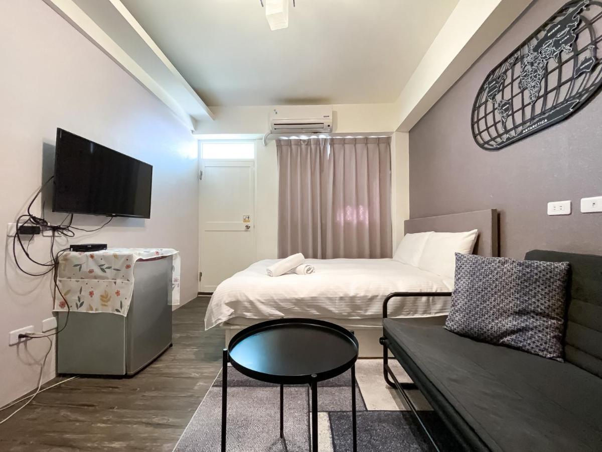 Fengjia Sleep Hotell Taichung Eksteriør bilde