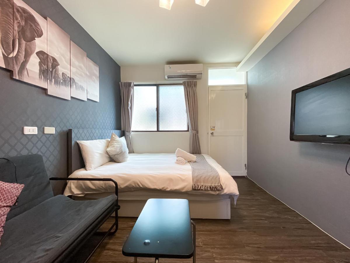 Fengjia Sleep Hotell Taichung Eksteriør bilde