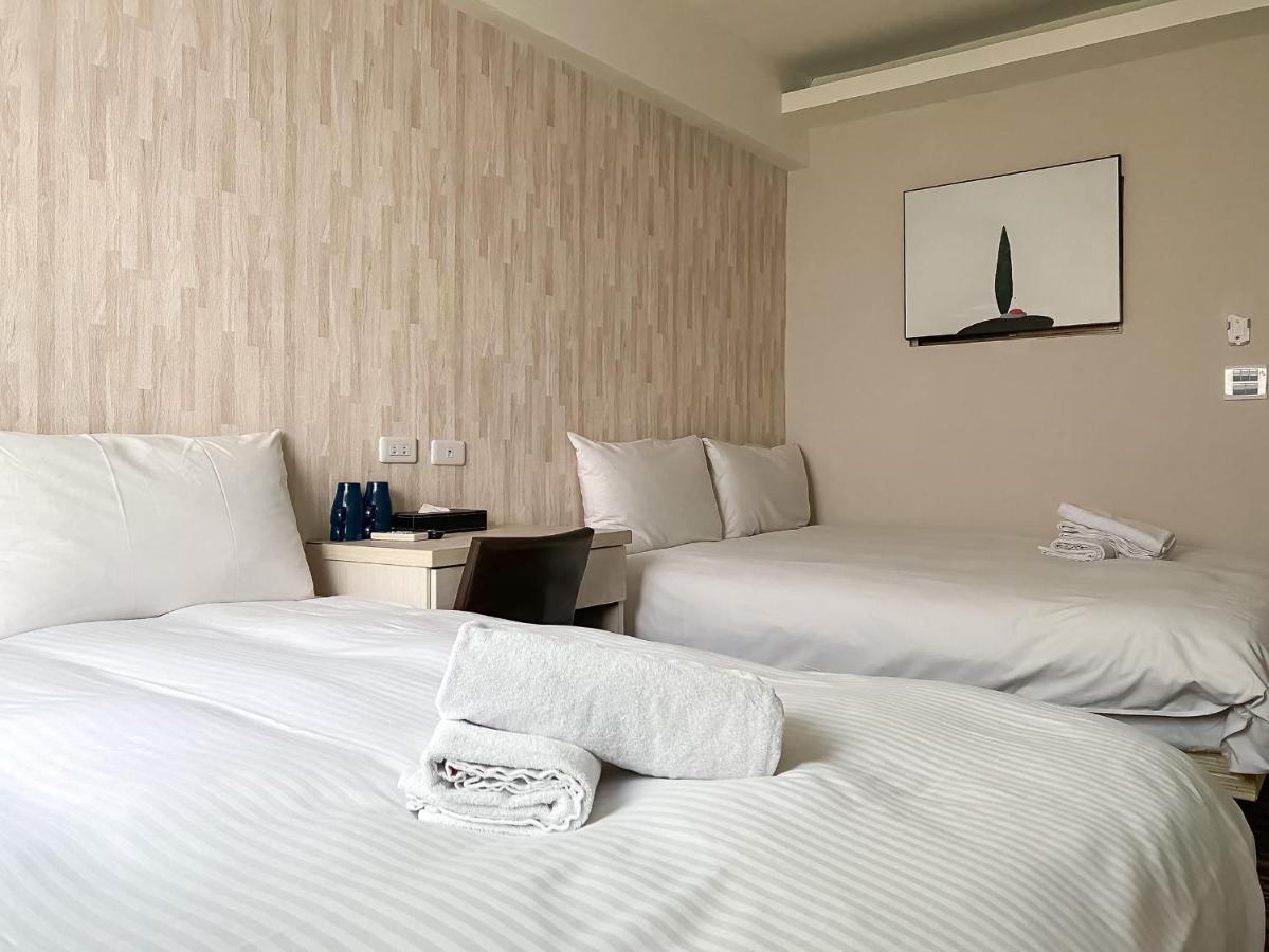 Fengjia Sleep Hotell Taichung Eksteriør bilde