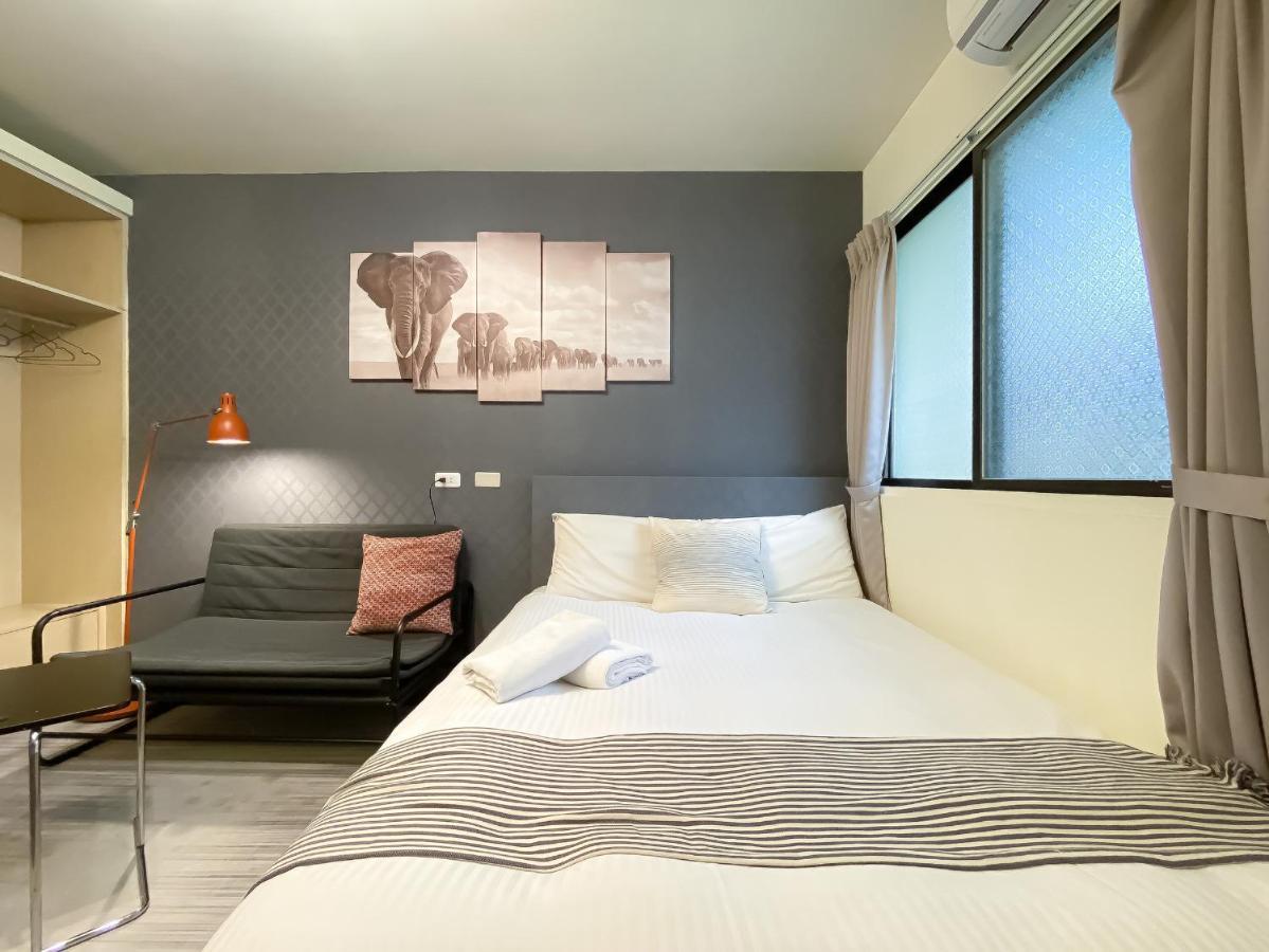 Fengjia Sleep Hotell Taichung Eksteriør bilde